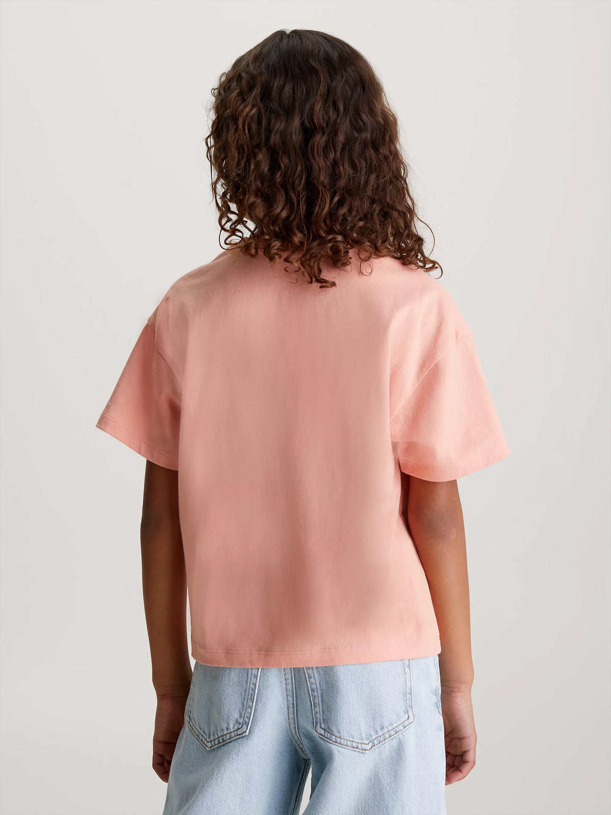 Mädchen T-Shirt CK Logo Boxy T-Shirt IG0IG02136 Apricot